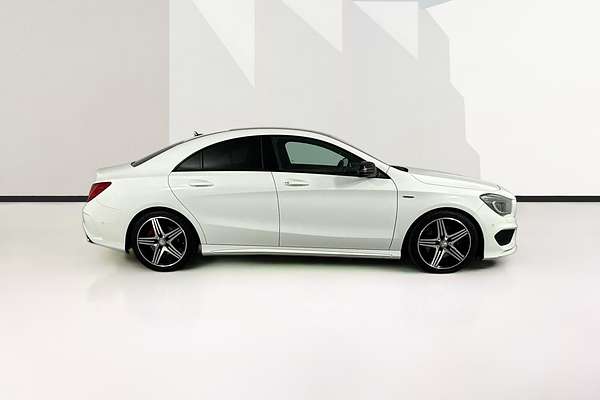 2015 Mercedes-Benz CLA 250 SPORT 4MATIC 117 MY15