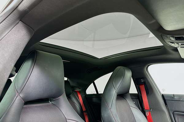 2015 Mercedes-Benz CLA 250 SPORT 4MATIC 117 MY15