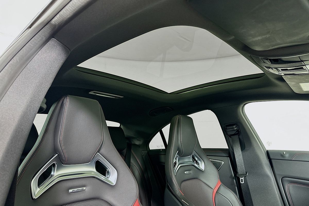2017 Mercedes-Benz CLA 45 4MATIC 117 MY17