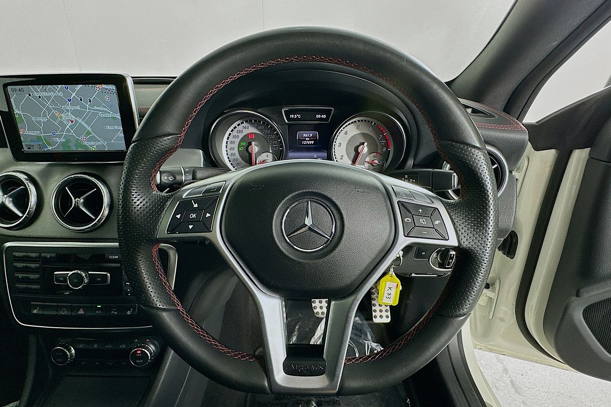 2015 Mercedes-Benz CLA 250 SPORT 4MATIC 117 MY15