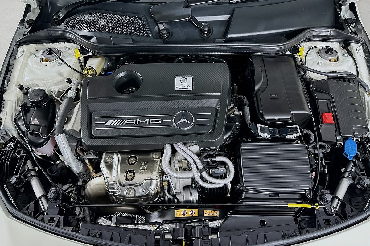 2017 Mercedes-Benz CLA 45 4MATIC 117 MY17