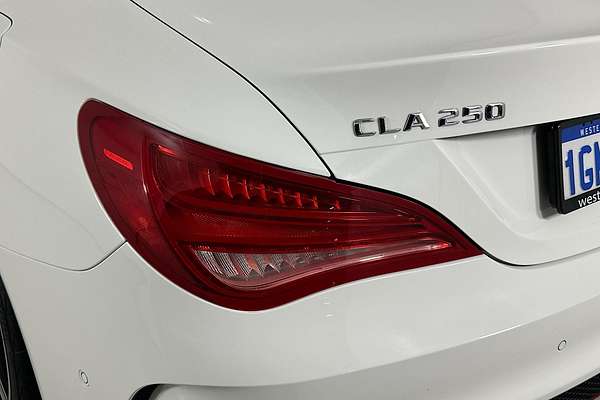 2015 Mercedes-Benz CLA 250 SPORT 4MATIC 117 MY15