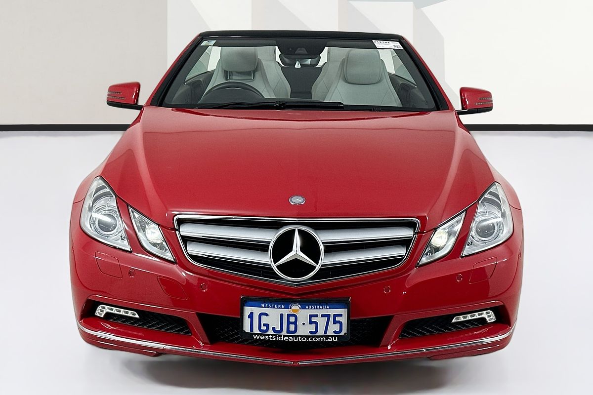 2010 Mercedes-Benz E250 CGI ELEGANCE 207