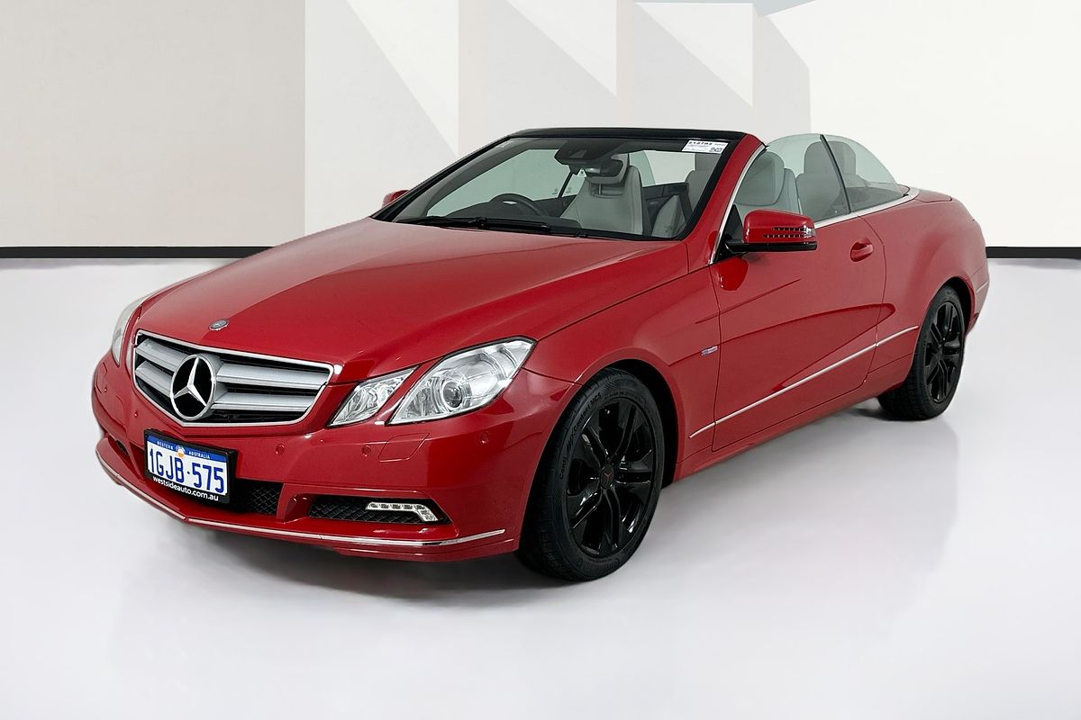 2010 Mercedes-Benz E250 CGI ELEGANCE 207