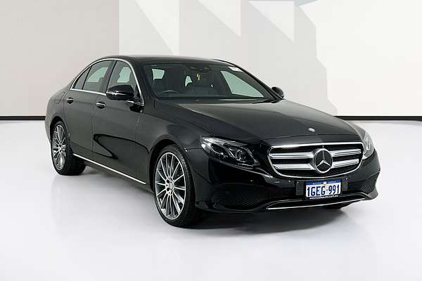 2017 Mercedes-Benz E300  213