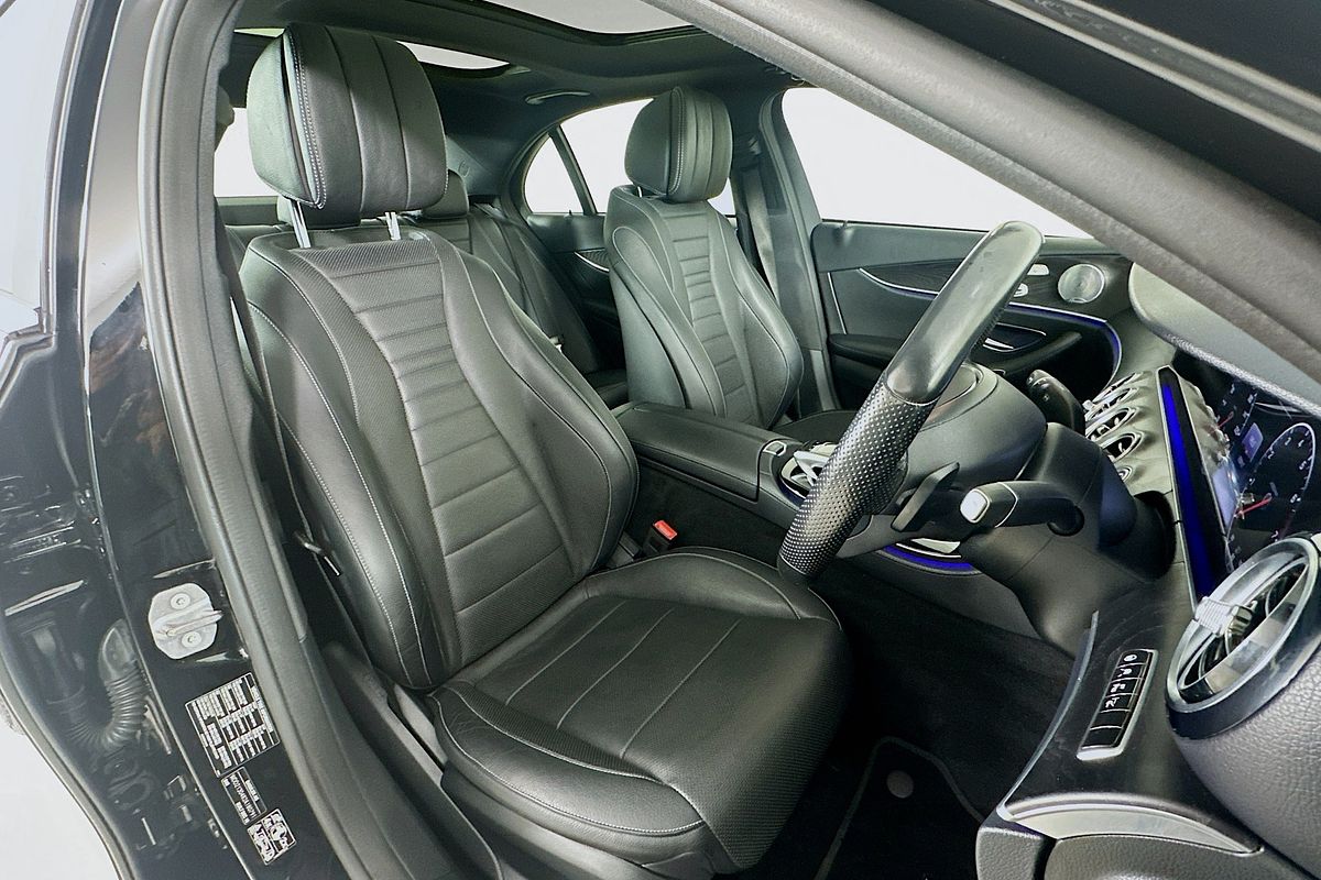 2017 Mercedes-Benz E300  213