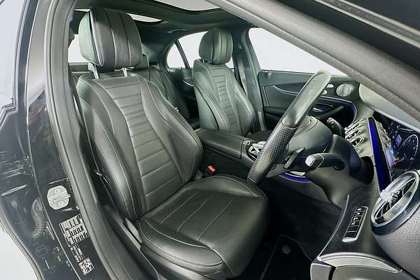 2017 Mercedes-Benz E300  213