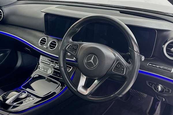 2017 Mercedes-Benz E300  213