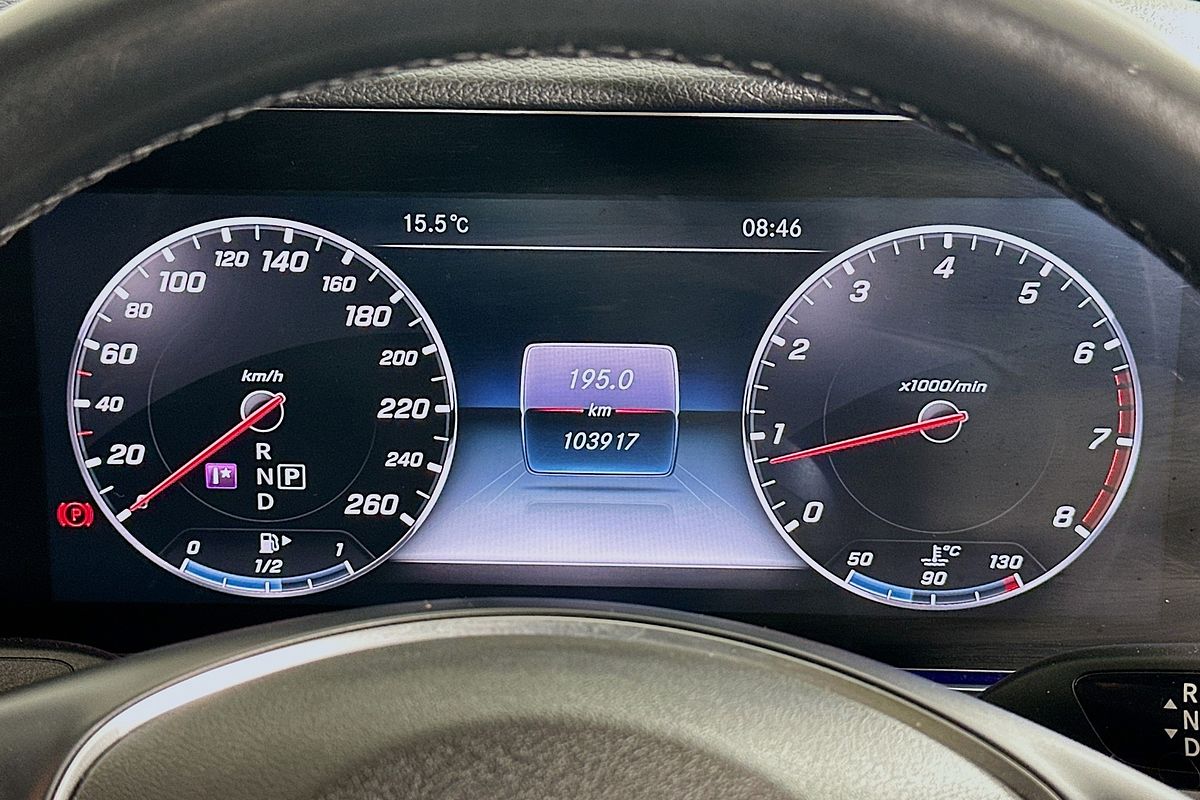2017 Mercedes-Benz E300  213
