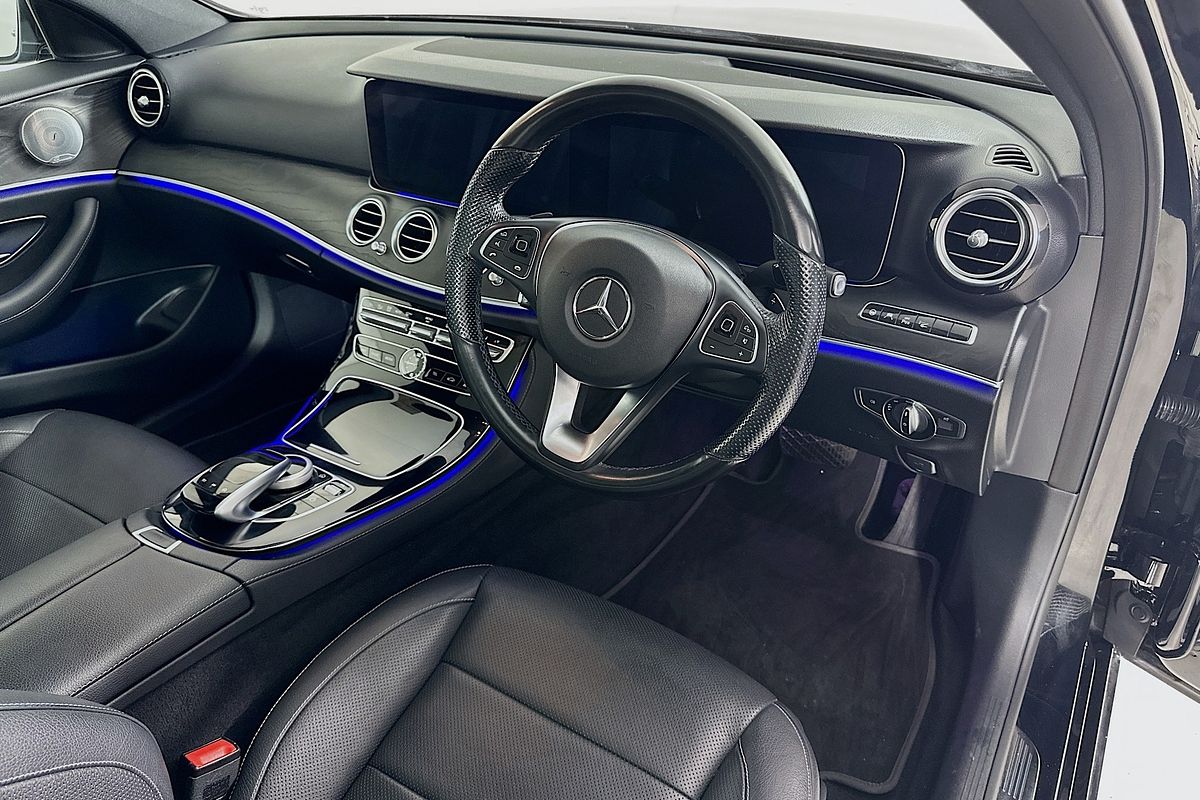 2017 Mercedes-Benz E300  213
