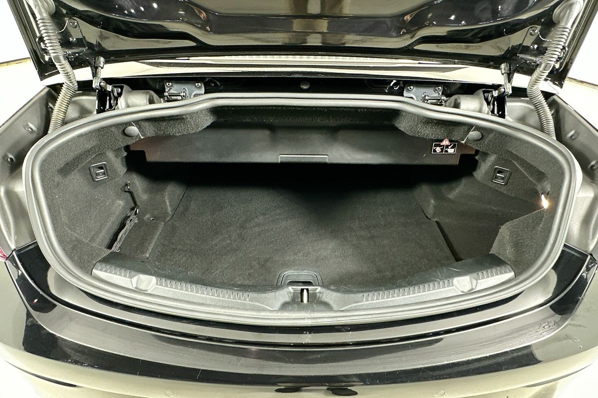 2018 Mercedes-Benz E300  238 MY18