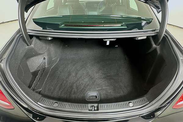 2017 Mercedes-Benz E300  213