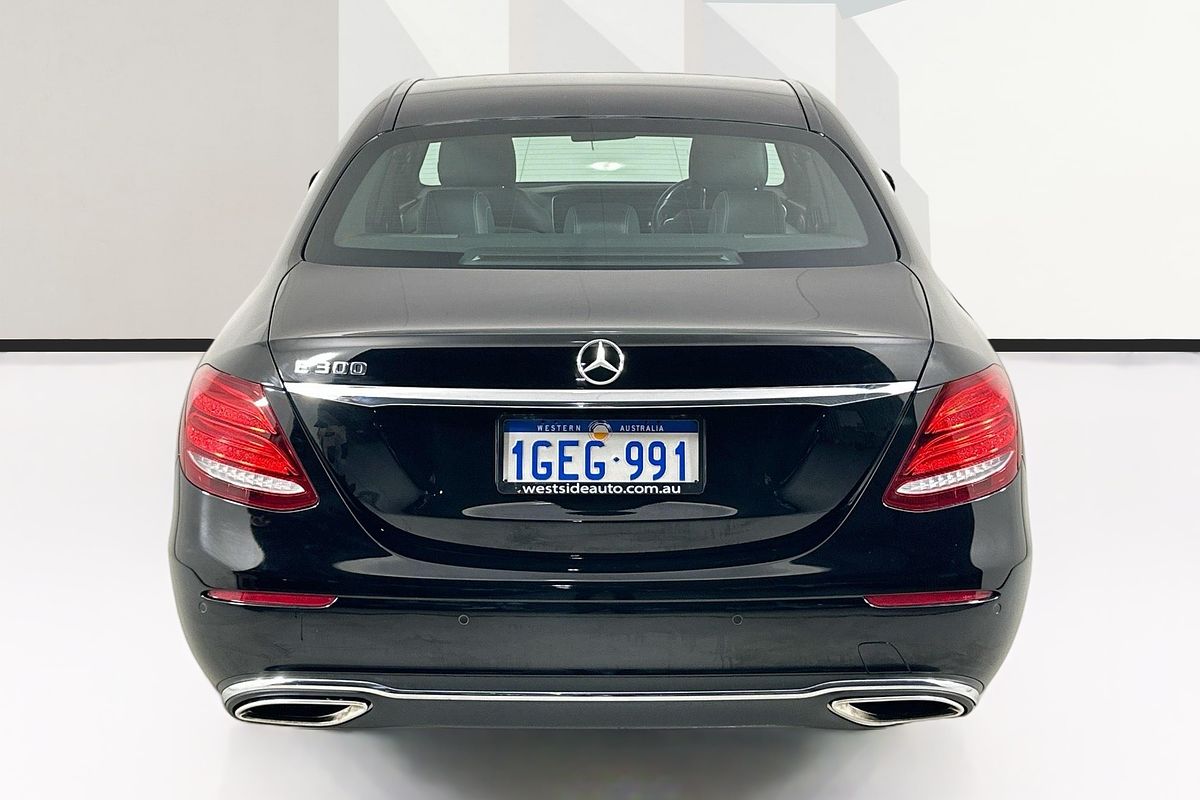 2017 Mercedes-Benz E300  213