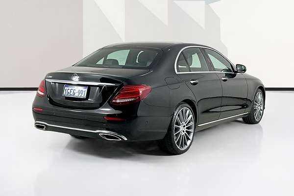 2017 Mercedes-Benz E300  213
