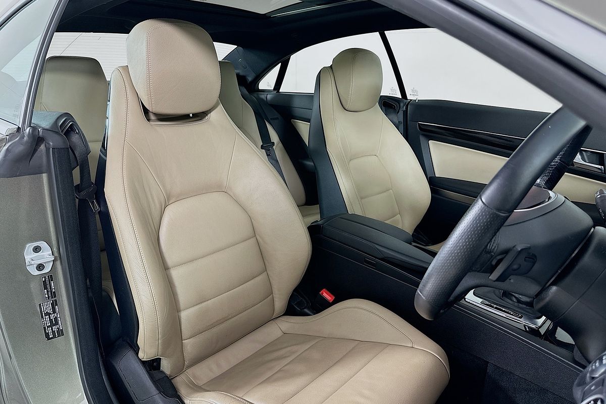 2011 Mercedes-Benz E350 ELEGANCE 207 MY11