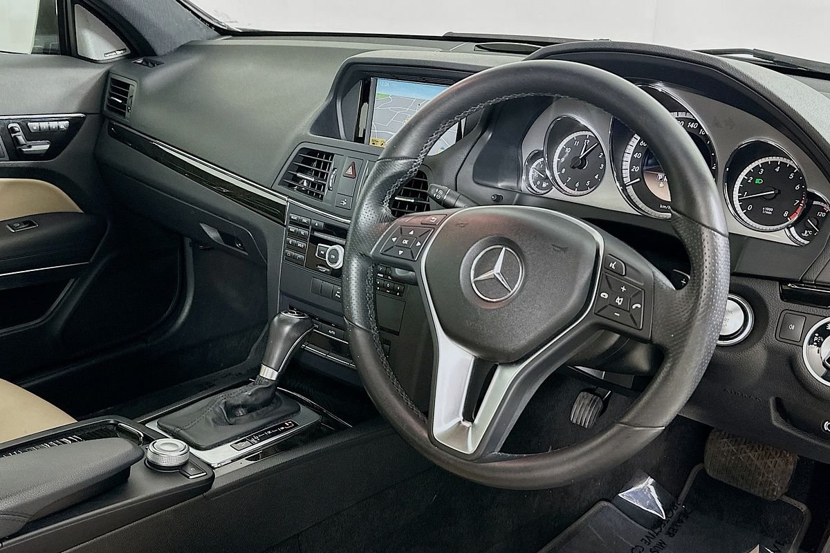 2011 Mercedes-Benz E350 ELEGANCE 207 MY11