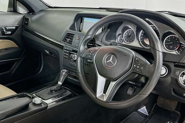 2011 Mercedes-Benz E350 ELEGANCE 207 MY11