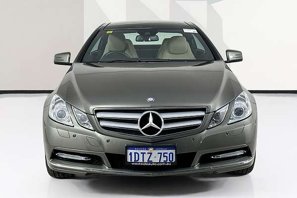 2011 Mercedes-Benz E350 ELEGANCE 207 MY11