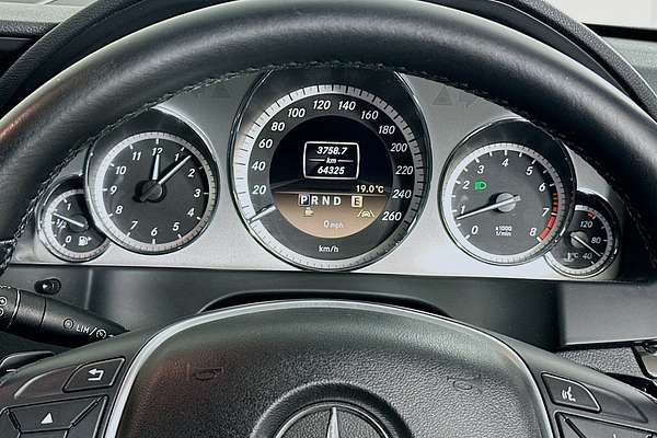 2011 Mercedes-Benz E350 ELEGANCE 207 MY11