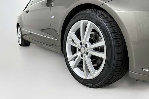 2011 Mercedes-Benz E350 ELEGANCE 207 MY11
