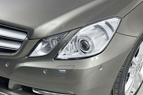2011 Mercedes-Benz E350 ELEGANCE 207 MY11