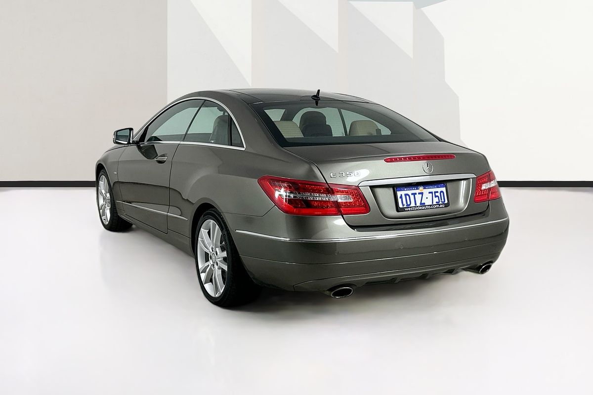 2011 Mercedes-Benz E350 ELEGANCE 207 MY11