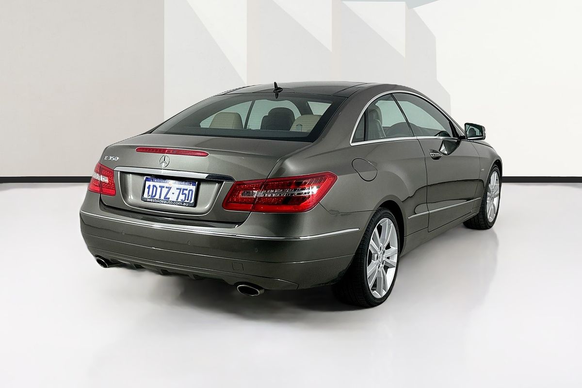 2011 Mercedes-Benz E350 ELEGANCE 207 MY11