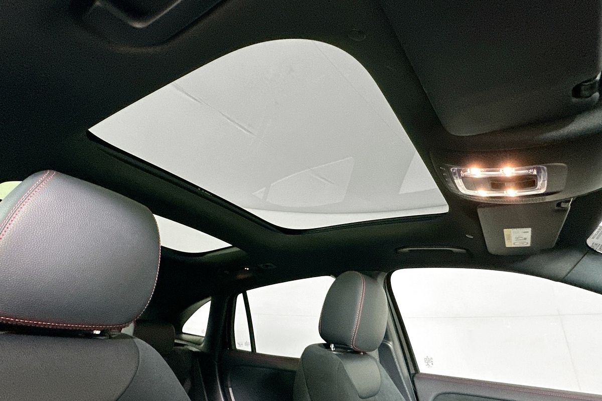 2022 Mercedes-Benz GLA 250 4MATIC H247 MY22