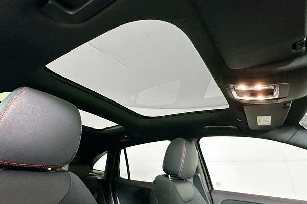 2022 Mercedes-Benz GLA 250 4MATIC H247 MY22