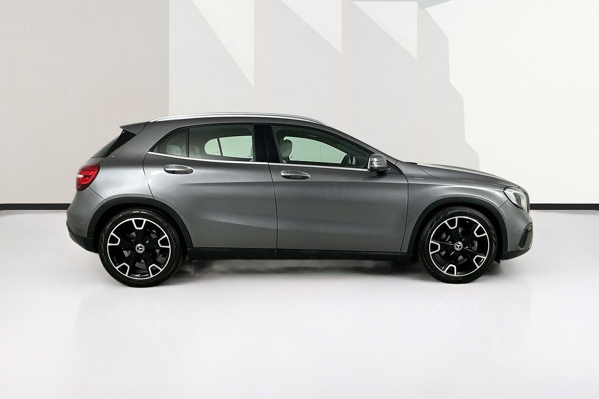 2017 Mercedes-Benz GLA 250 4MATIC X156 MY17