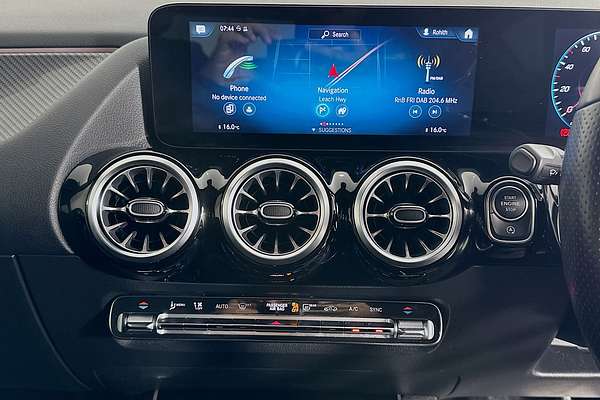 2021 Mercedes-Benz GLA-Class 200 H247 MY21.5