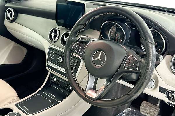 2017 Mercedes-Benz GLA 250 4MATIC X156 MY17