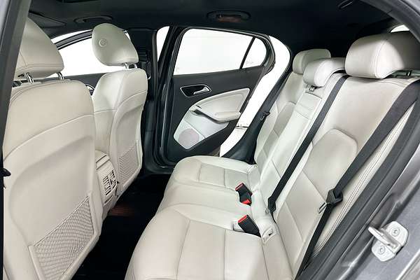 2017 Mercedes-Benz GLA 250 4MATIC X156 MY17