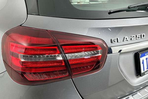 2017 Mercedes-Benz GLA 250 4MATIC X156 MY17