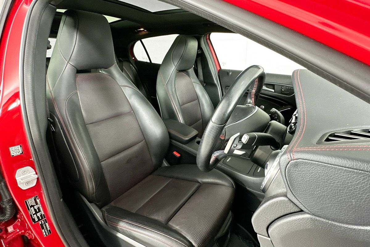 2017 Mercedes-Benz GLA-Class 250 4MATIC X156 MY17
