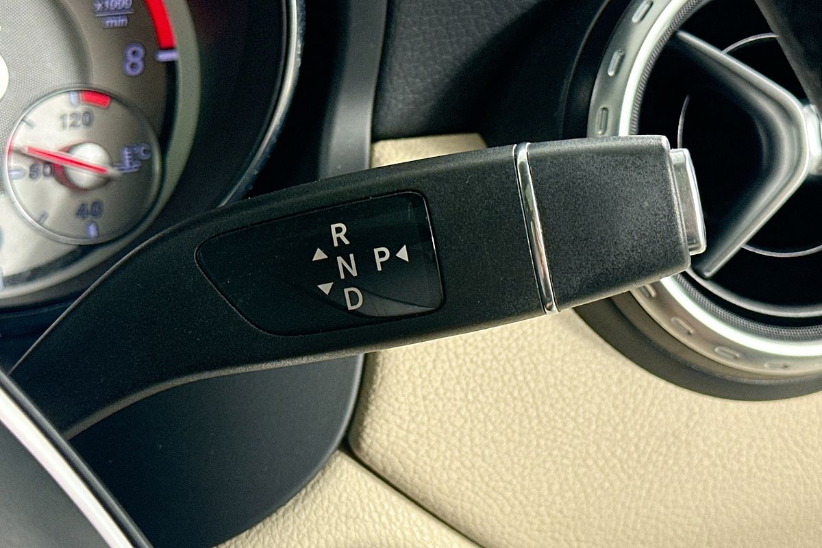 2016 Mercedes-Benz GLA 180 X156 MY16