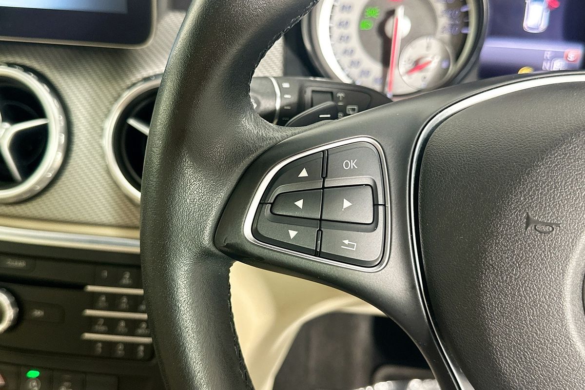 2016 Mercedes-Benz GLA 180 X156 MY16