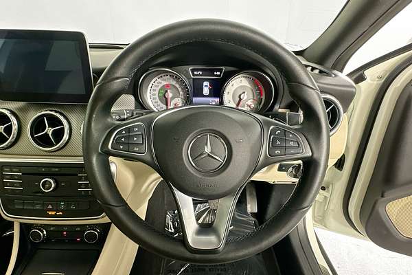 2016 Mercedes-Benz GLA 180 X156 MY16