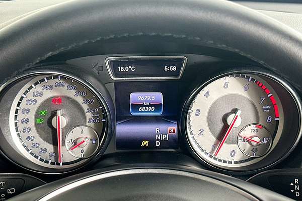 2016 Mercedes-Benz GLA 180 X156 MY16