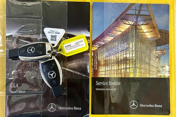 2016 Mercedes-Benz GLA 180 X156 MY16