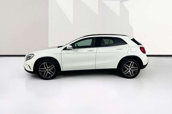 2016 Mercedes-Benz GLA 180 X156 MY16