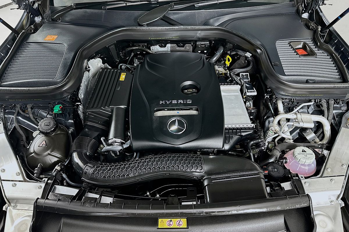 2021 Mercedes-Benz GLC-Class GLC300 e X253