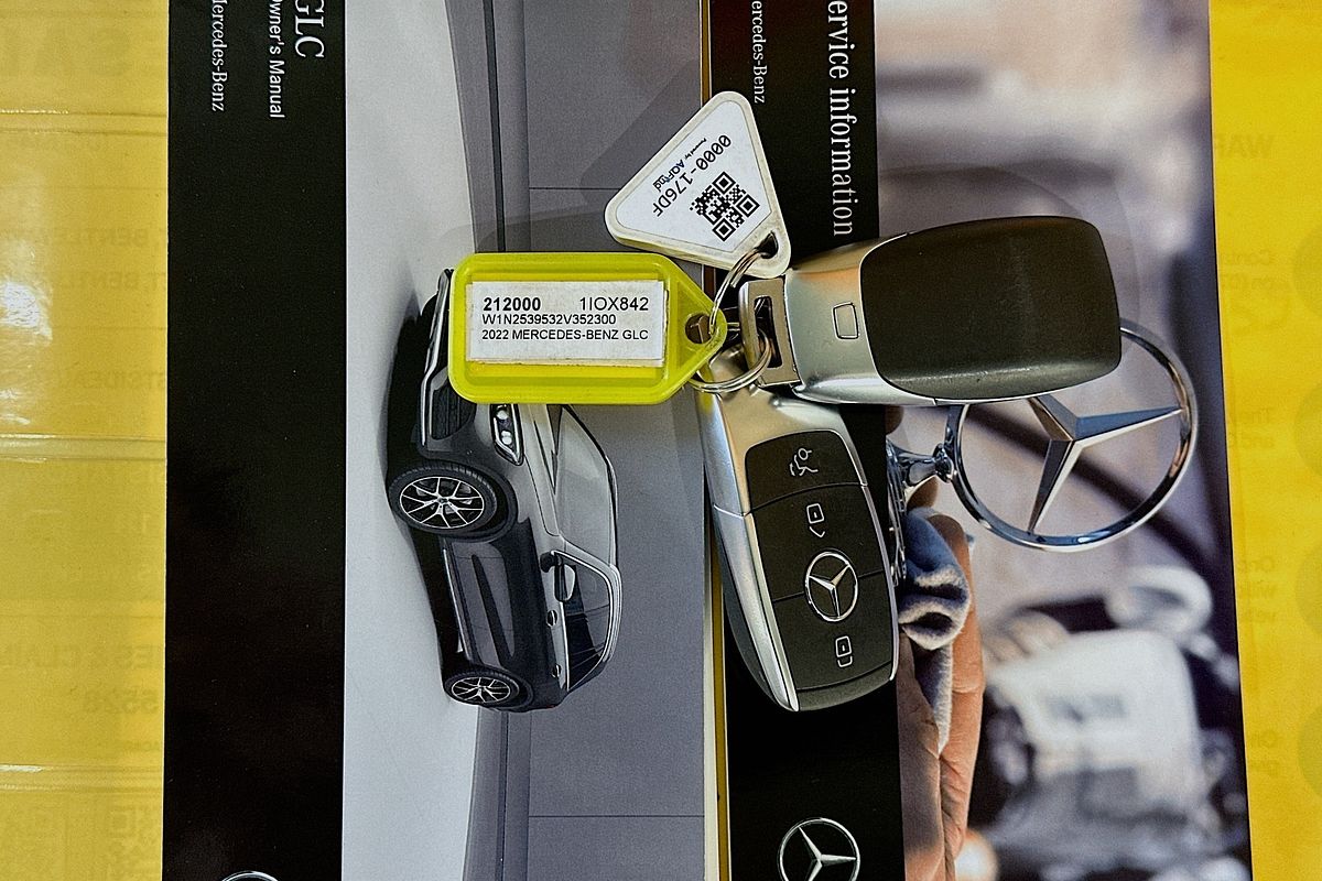 2021 Mercedes-Benz GLC-Class GLC300 e X253
