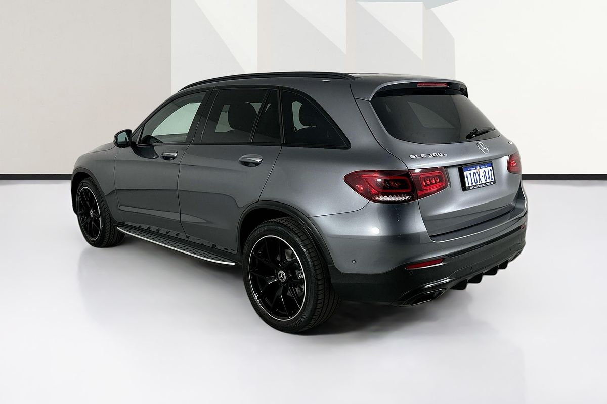 2021 Mercedes-Benz GLC-Class GLC300 e X253