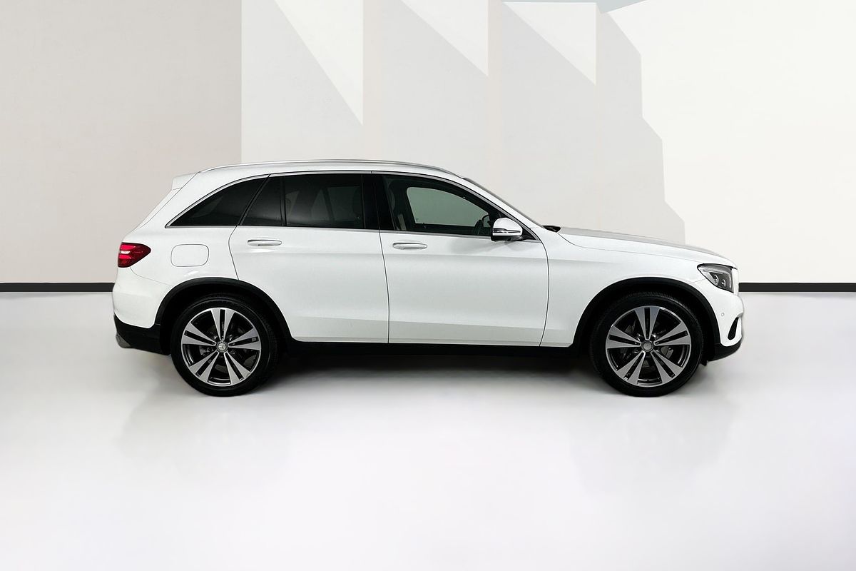 2016 Mercedes-Benz GLC 250 253