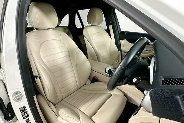 2016 Mercedes-Benz GLC 250 253