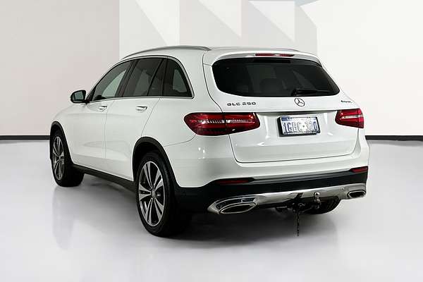 2016 Mercedes-Benz GLC 250 253