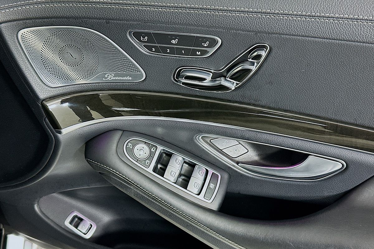 2014 Mercedes-Benz S63 AMG 222