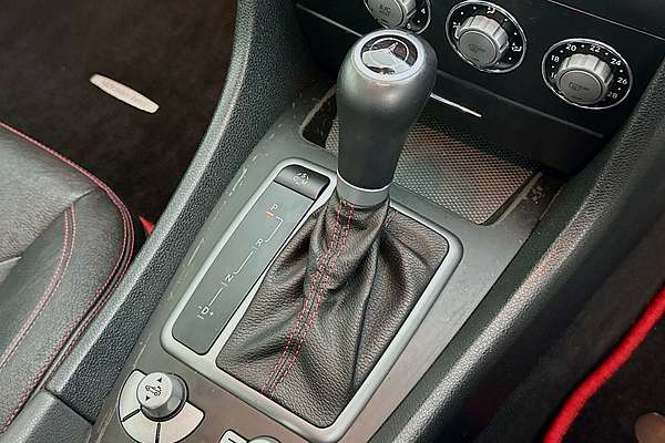 2010 Mercedes-Benz SLK 300 R171 MY10