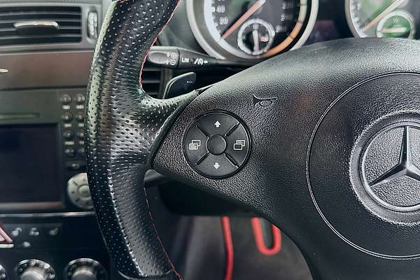 2010 Mercedes-Benz SLK 300 R171 MY10